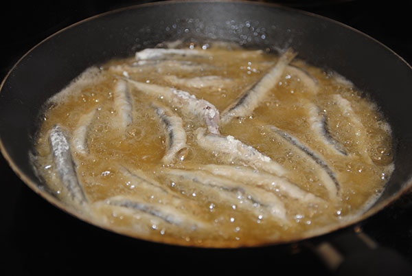 Receta de Boquerones fritos a la andaluza paso a paso