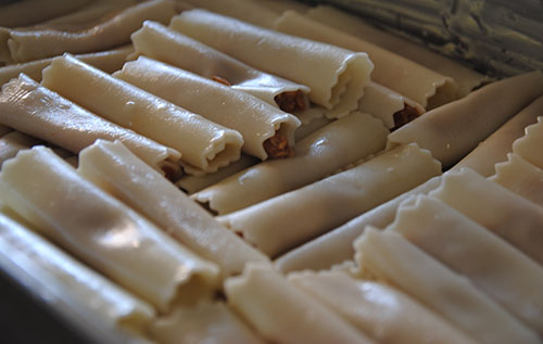 Receta de canelones de atún, tomate y huevo  paso a paso