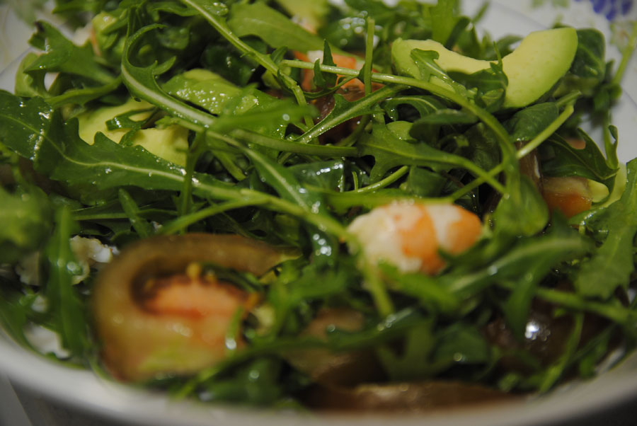 Ensalada de aguacate y langostinos